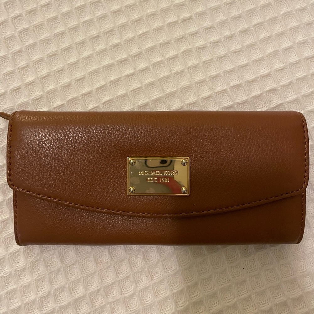 Michael Kors wallet
